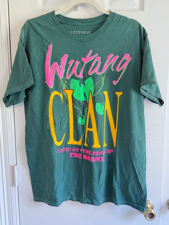 Tops - Wu-Tang Clan Graphic Tee Live at The Fever II Bronx Green L